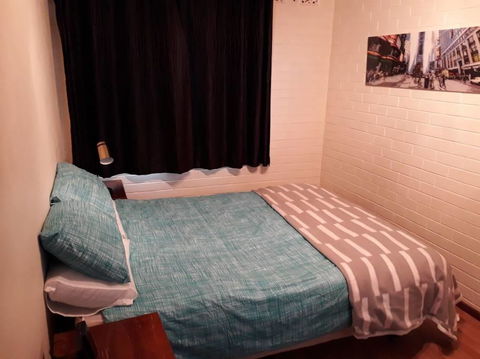 Dianella - Affordable & Comfortable Close To The City & Shops - Darwin Holiday 1
