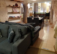 Dinky Di's Dugout - Darwin Holiday