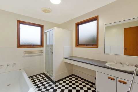 Dollini Street (Unit 2) - Darwin Holiday 1