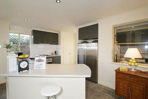 Dolphin 3 Bedroom House By Shoalwater Executive Homes - Darwin Holiday 1