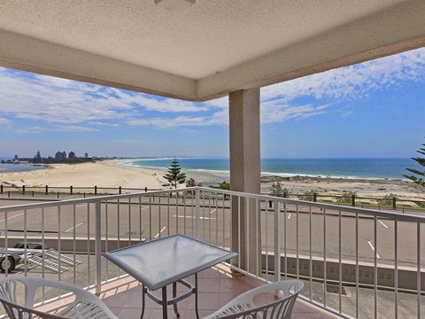 Dolphin Court 4 - Darwin Holiday 2