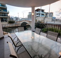 Dolphin Quay Apartment-2 Bedroom - Darwin Holiday