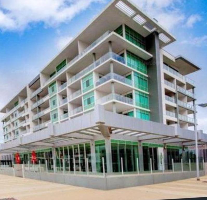Birkenhead SA Darwin Holiday