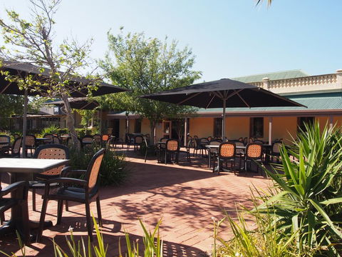 Dongara Hotel Motel - Darwin Holiday 1