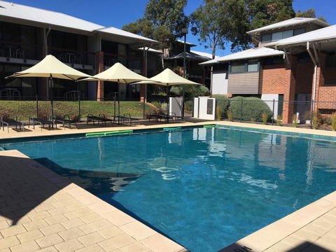 Downtown Apartments - Darwin Holiday 1