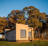 Dragonfly Cottages - Darwin Holiday