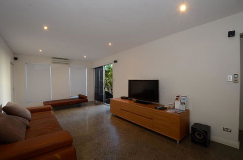 Dream Catcher Beach House - Shellharbour - Darwin Holiday 3