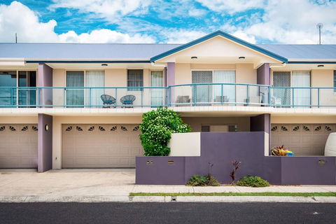 Driftwood - Modern Townhouse - Darwin Holiday 0