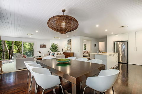 Dual-living Amongst The Rainforest, Little Cove - Darwin Holiday 0