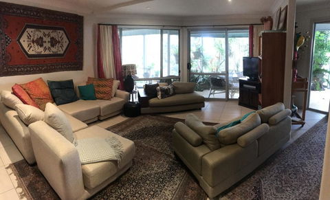 DUNGOOD- 3 Tallarook Cl Dunbogan - Darwin Holiday 3