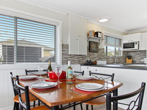 Dunkarein - 600m To Bosom Beach - Darwin Holiday 3