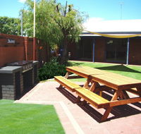 Dunsborough Inn Backpackers - Darwin Holiday