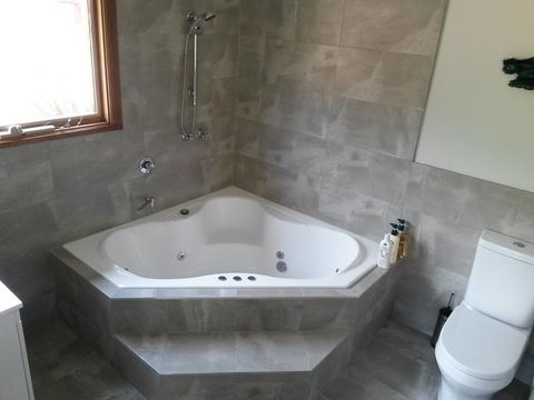 Eagle's Roost Farmstay B&B - Darwin Holiday 2