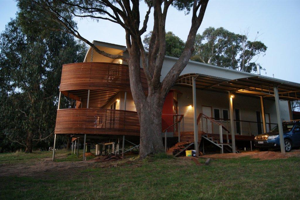 Archerton VIC Darwin Holiday