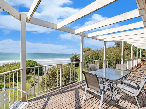 East Beach House - Darwin Holiday 0