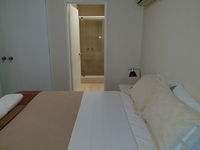 East Perth 2 BR Superb Riverside apartment