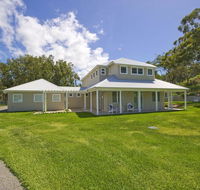 Echo Beach House 16 Reflections Dr - Luxurious House with Magnificent Pool and Ducted Air - Darwin Holiday