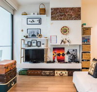 Eclectic 1 Bedroom South Yarra Hideaway - Darwin Holiday