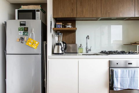 Eclectic 1 Bedroom South Yarra Hideaway - Darwin Holiday 3