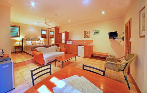 Eden House Retreat - Darwin Holiday 1