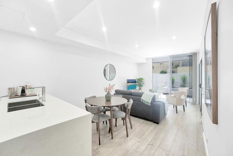 Elegant 2 Bedrooms Terrace With Premium Condition - Darwin Holiday 1