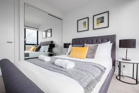 Elegant 2BR@Footscray Station - Darwin Holiday 2