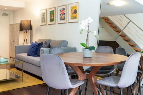 Elegant Loft Perfect For Inner City Explorers - Darwin Holiday 1