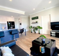 Elegantly Appointed BRAND NEW Luxurious Apartment - Darwin Holiday