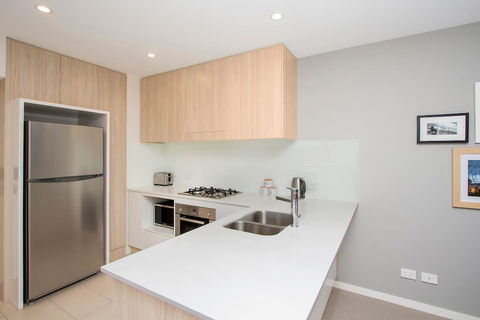 Elite Elegance 2BR@Hamilton APT With Parking - Darwin Holiday 1