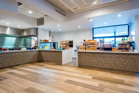Elite Gold Coast - Darwin Holiday 2
