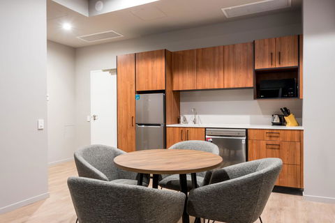 Elite Gold Coast - Darwin Holiday 3