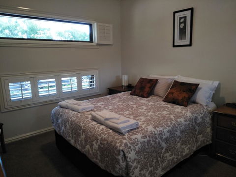 Eliza Village B&B - Darwin Holiday 0
