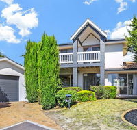 Elizabeth Grove 3 - Darwin Holiday