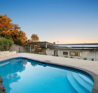 Ellerina Sea Vista Luxury Family Retreat with sauna pool amazing water views walk to beach - Darwin Holiday