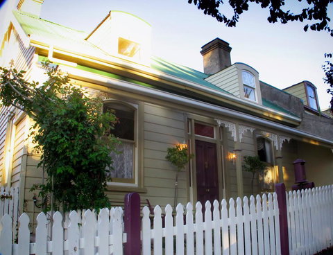 Ellie's Place On City Park - Darwin Holiday 0