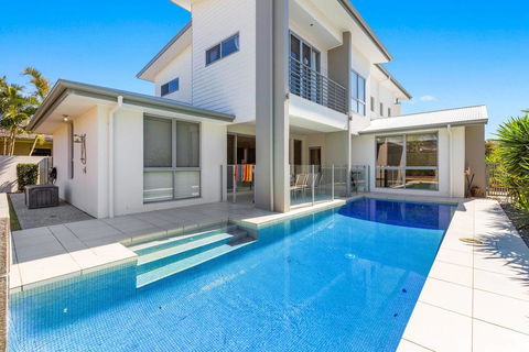 Elliston @ Corporate Boardies. - Darwin Holiday 0