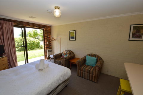 Ellswood 1 - Darwin Holiday 1