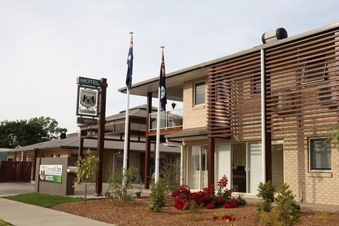 Emerald Inn - Darwin Holiday 1