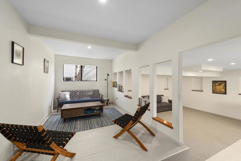 Emerald Seas Beach House - Darwin Holiday 3