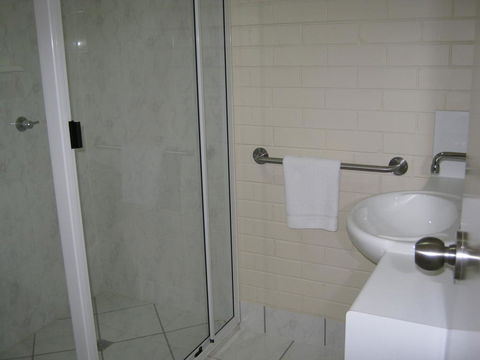 Emu Park Motel - Darwin Holiday 3