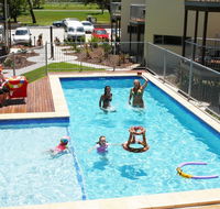 Emu's Beach Resort - Darwin Holiday