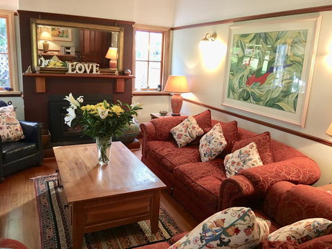 Endellion - Darwin Holiday 2