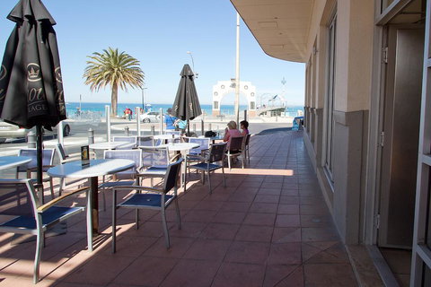 Esplanade Hotel Adelaide - Darwin Holiday 3