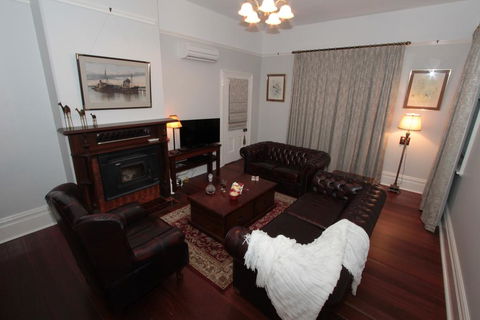 Evelyn House - Darwin Holiday 2