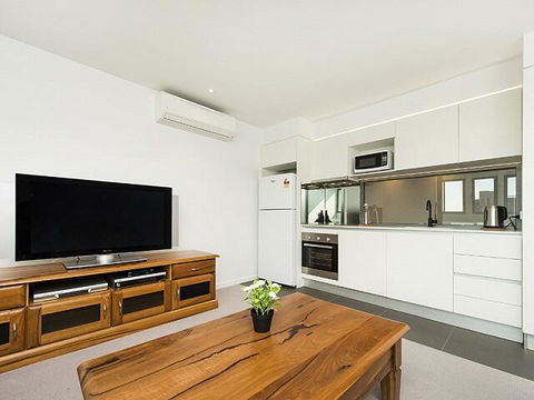 Executive Luxury Apartment - Darwin Holiday 0