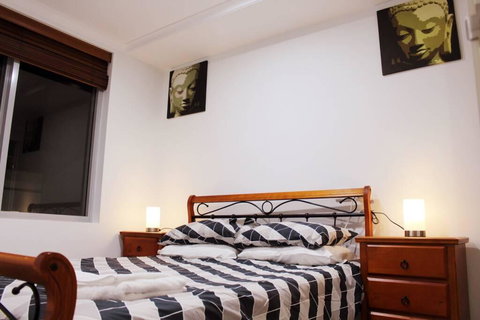 Executively Styled 2 Bed, 2 Bath, Perfect Location - Darwin Holiday 3