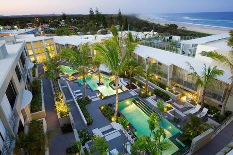 EXTRA LARGE 2 Bed Apartment - 3 Pools And Spa - Mountain View - BEACHFRONT LOCATION CABARITA BEACH - Darwin Holiday 2