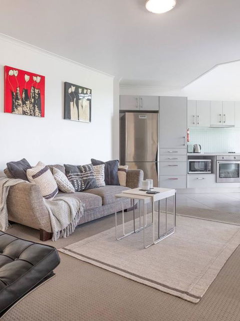 Fabulous Kangaroo Point 3 Bedroom Apartment - Darwin Holiday 3
