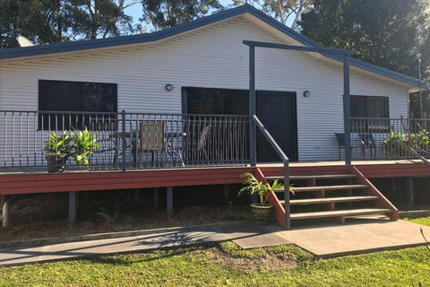 FAIRVIEW COTTAGE 25B - Waterfront Accommodation - Darwin Holiday 2