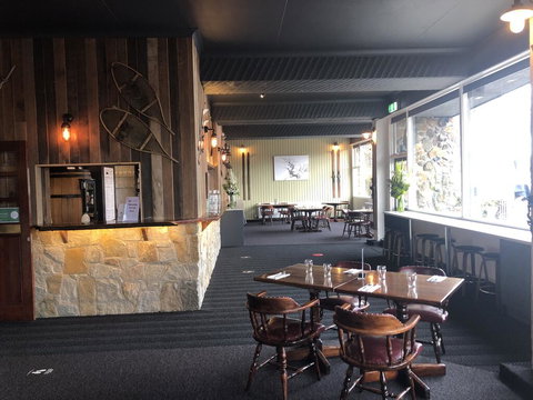 Falls Creek Hotel - Darwin Holiday 3